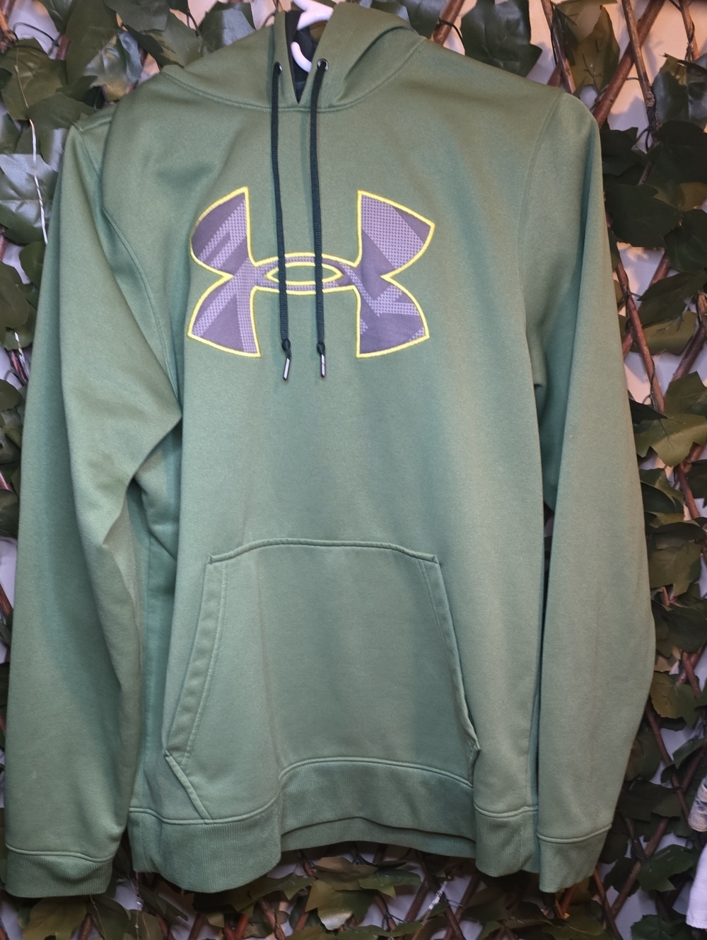 Under Armour Men’s Olive Green Pullover Crewneck Hoodie with Contrast Logo Sz M